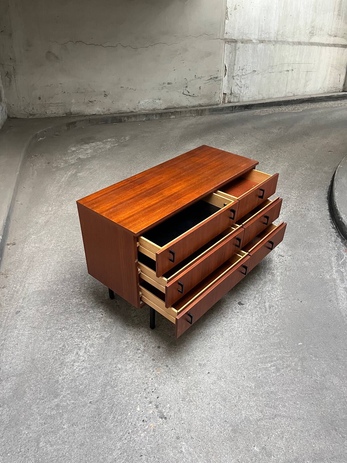 Vintage wood veneer chest of drawers 1960
