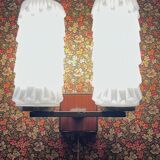 Paire d'appliques en laiton et verre