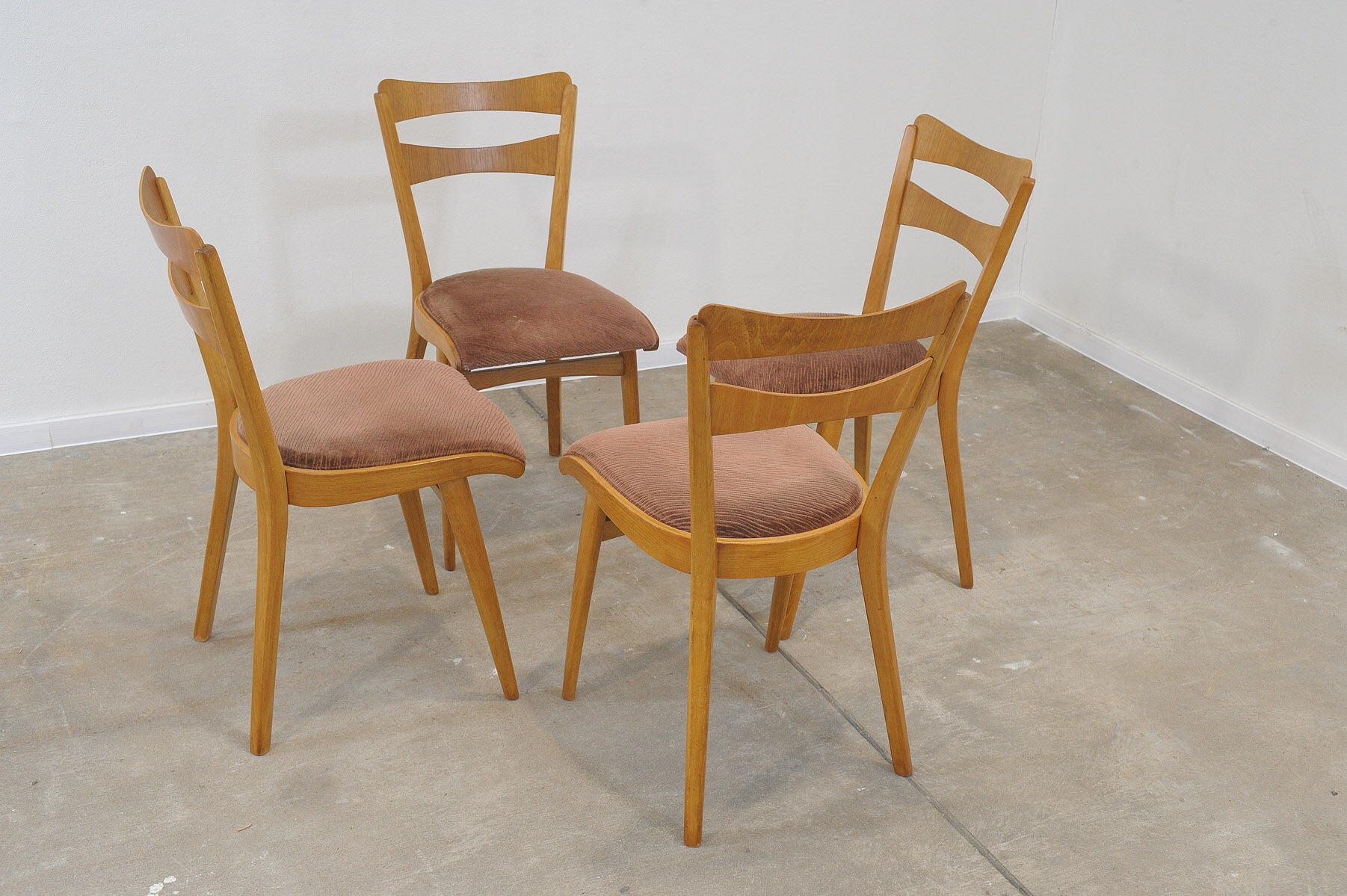 Chaises de salle à manger Mid century by Tatra nabytok, Set de 4
