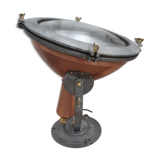 Holophane industrial body projector in copper industrial lamp vintage design