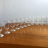 12 wine glasses made of blown glass