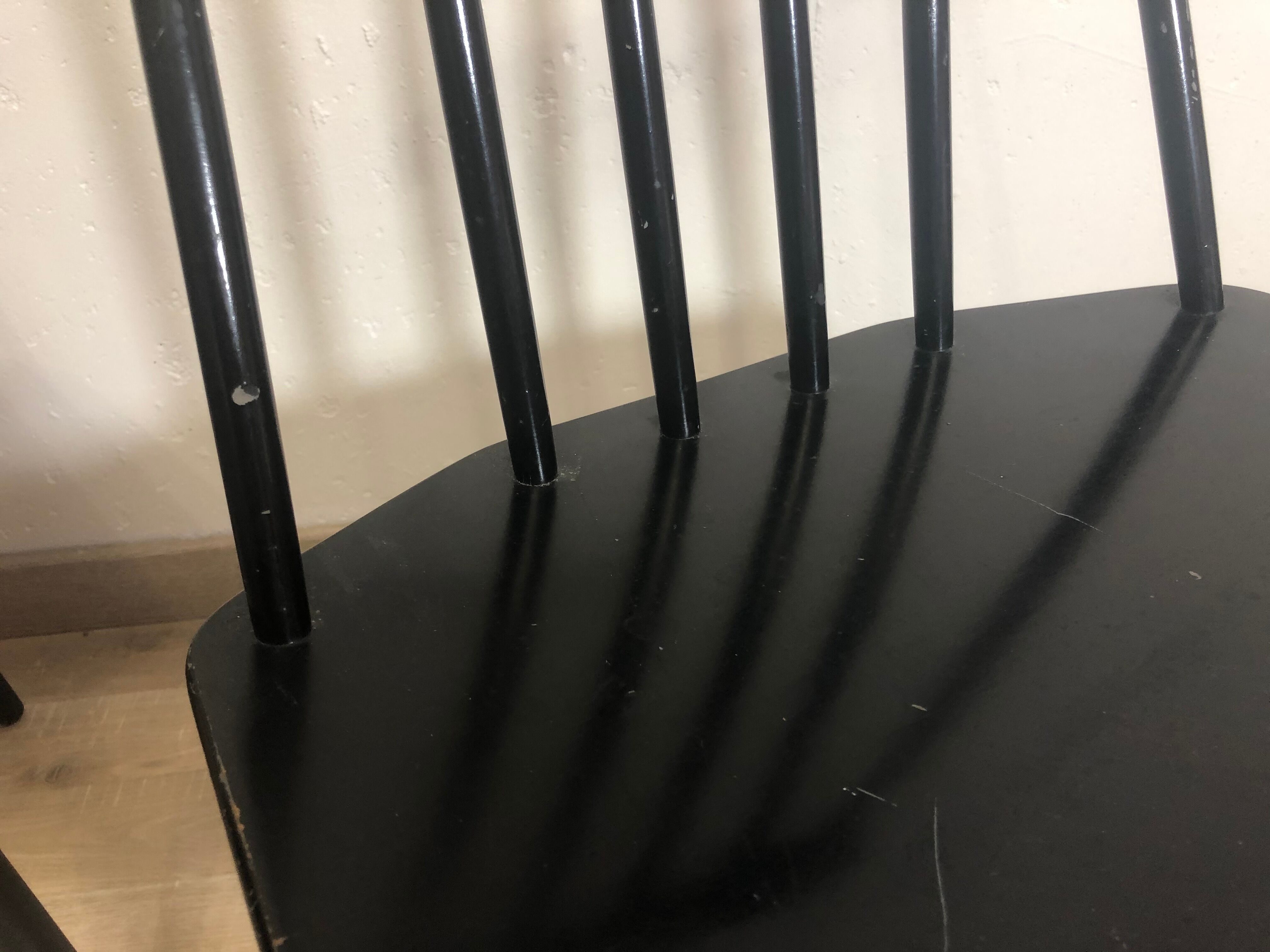 Scandinavian chairs model Stick Back