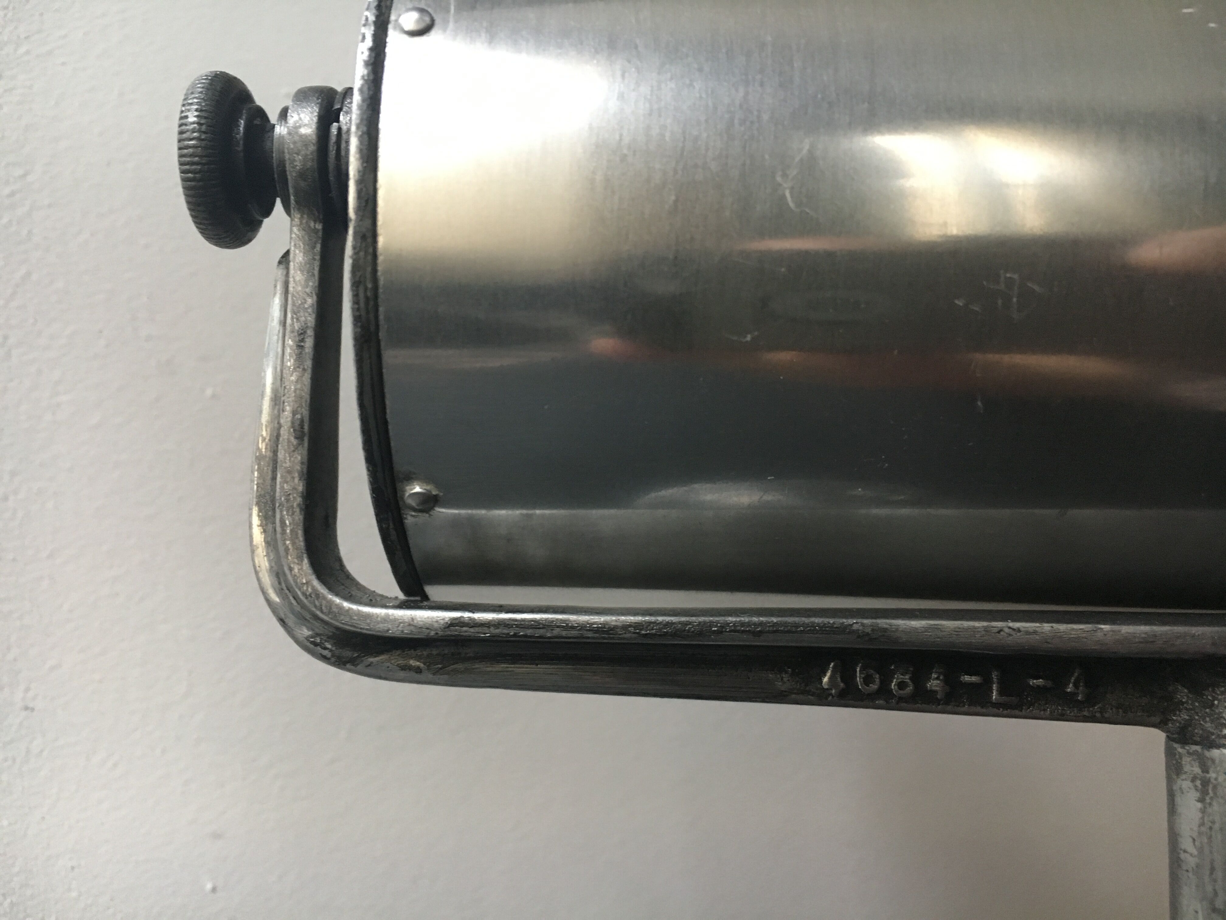 Old lamp wall mounted articulated