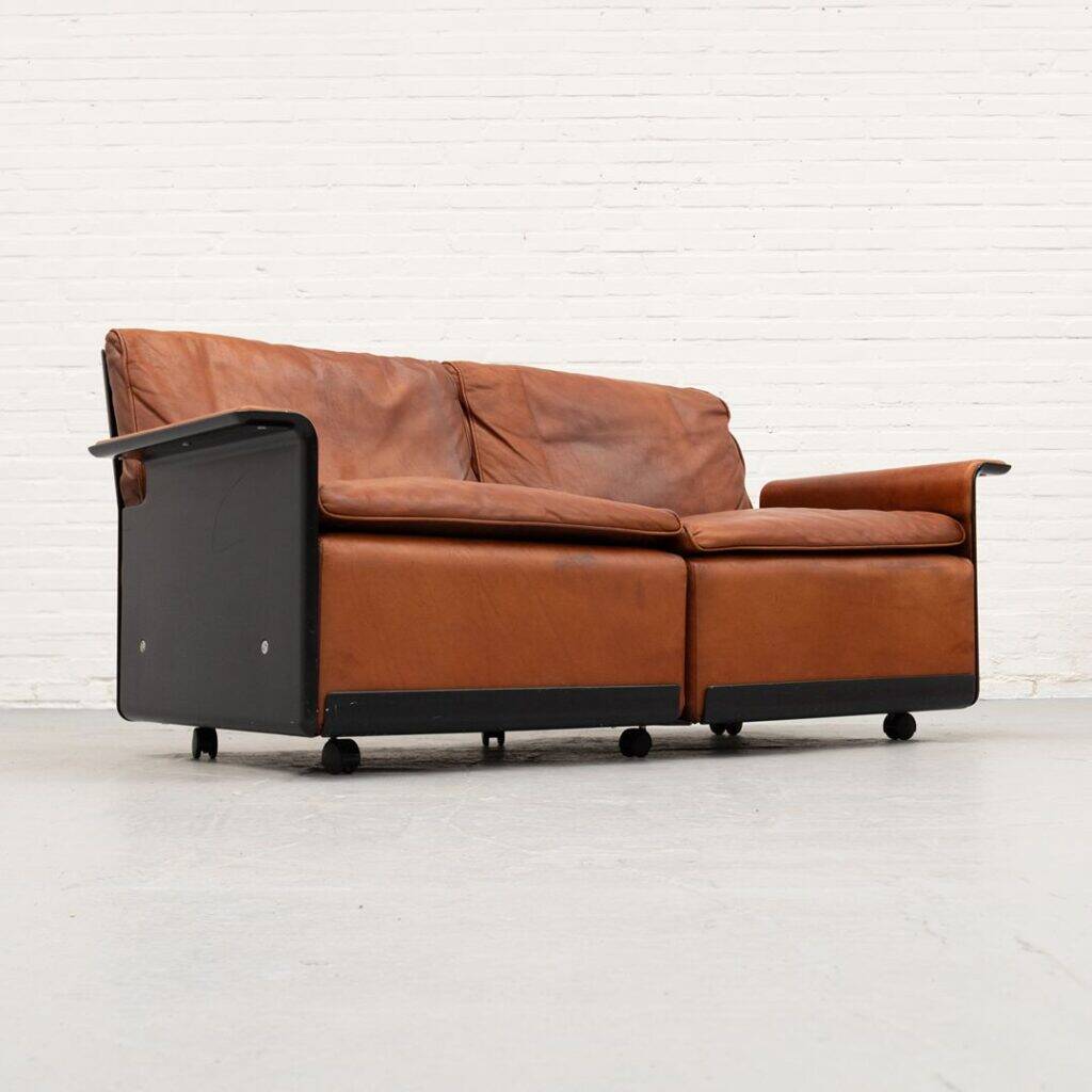 Dieter Rams Vitsoe two-seater sofa 1970s