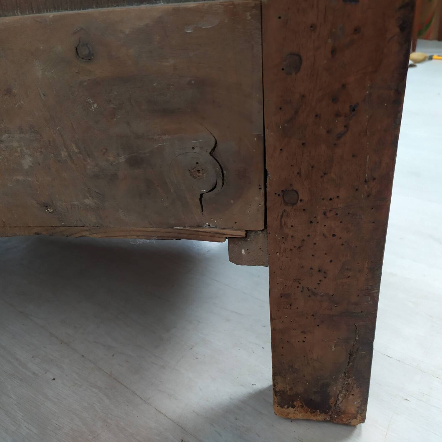 Louis XV chest of drawers