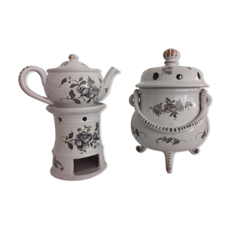 Teapot set on flat heat and burns porcelain fragrance with hand-painted floral decoration