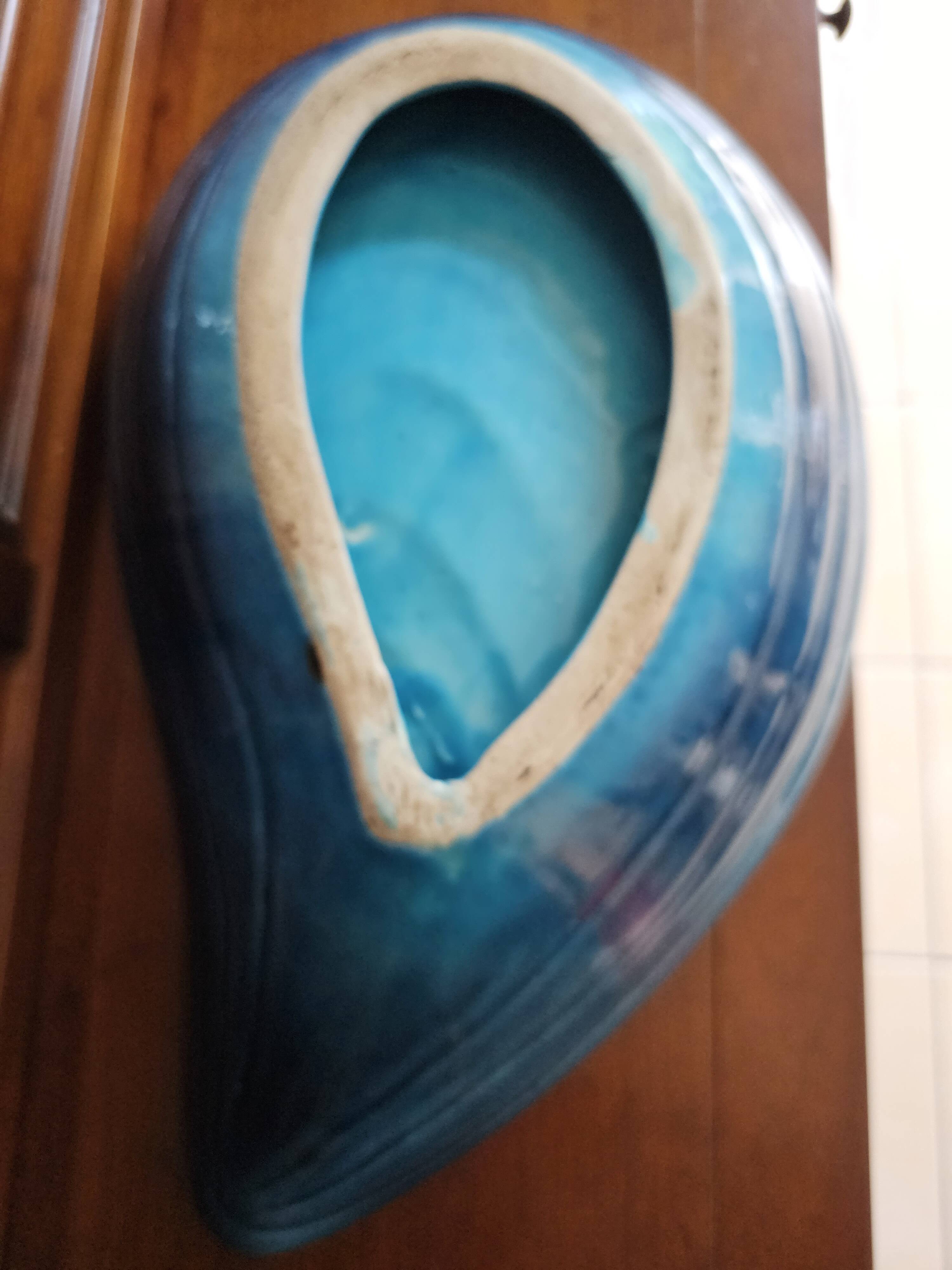 Large mussel-shaped dish, Vallauris style