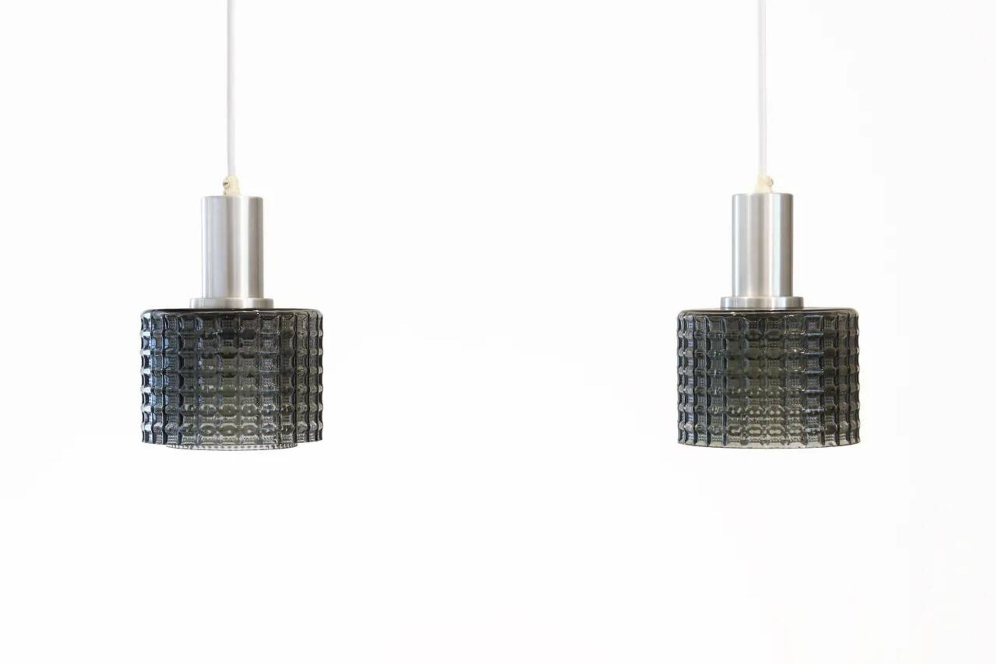Ensemble de deux lampes suspendues Carl Fagerlund pour Orrefors.