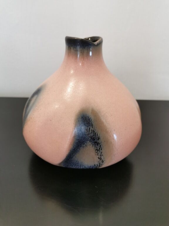 Vintage onion vase BAY West Germany old pink