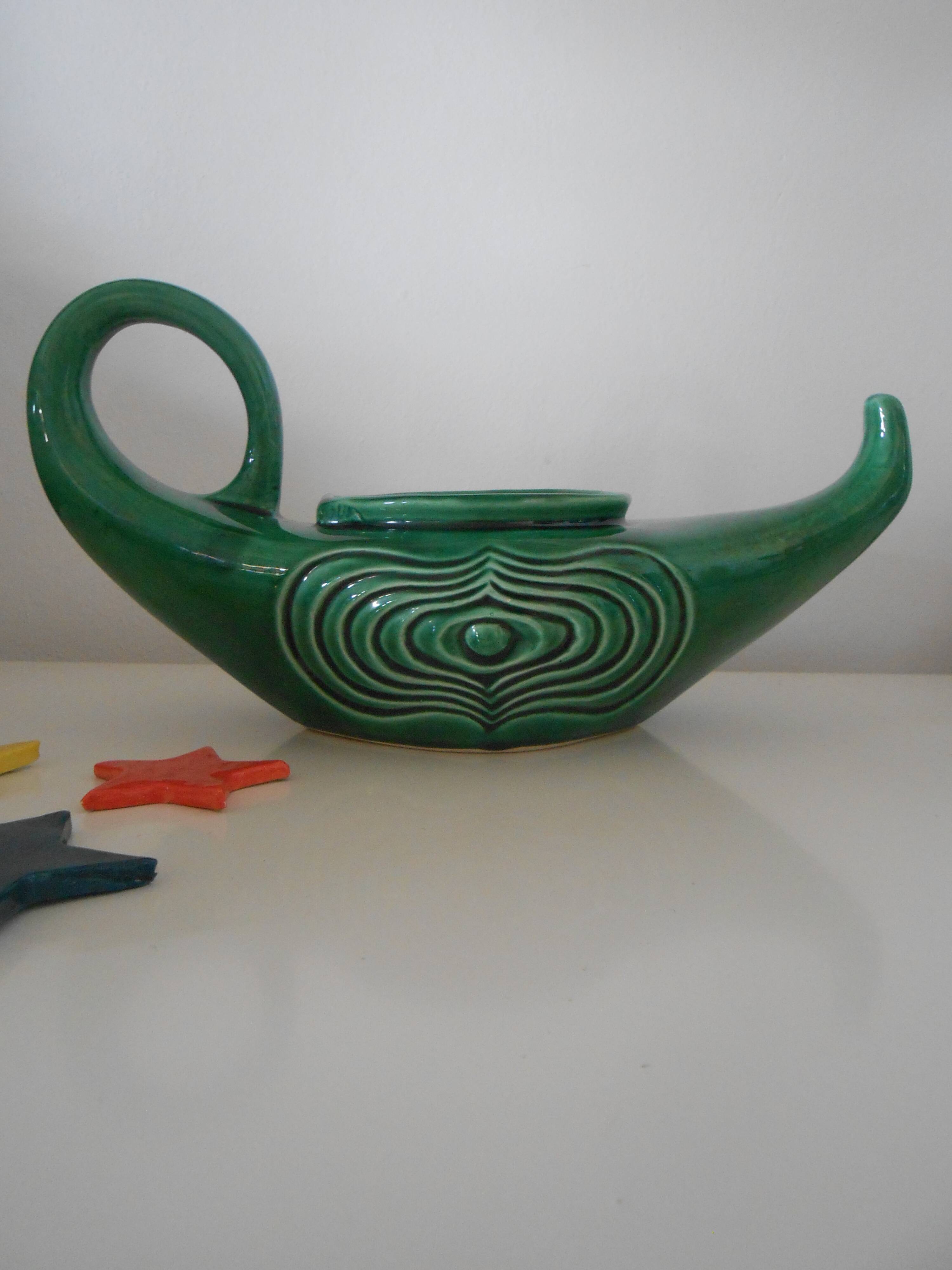 Ceramic Aladin lamp