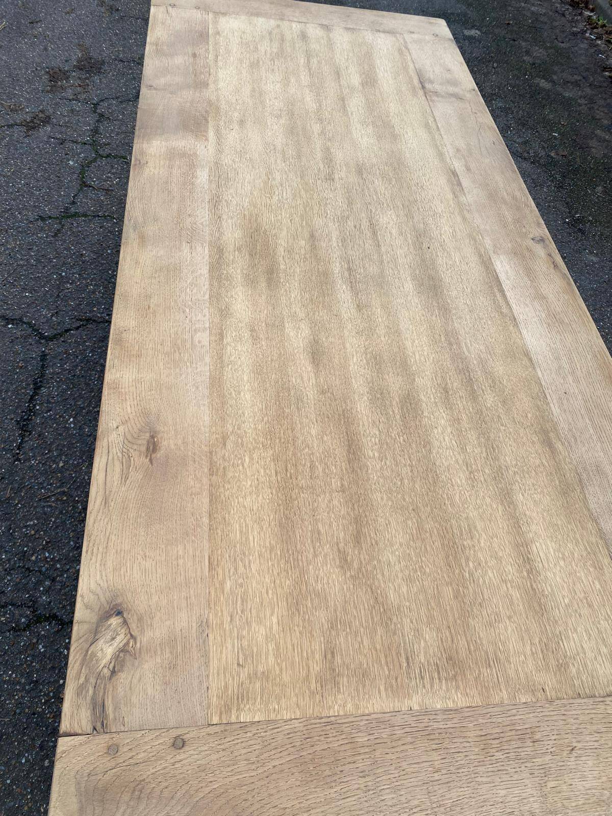 Renovated extendable farmhouse dining table in solid oak, 19th century, 200-300cm.