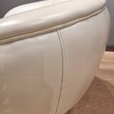 2 white leather armchairs, 1980s