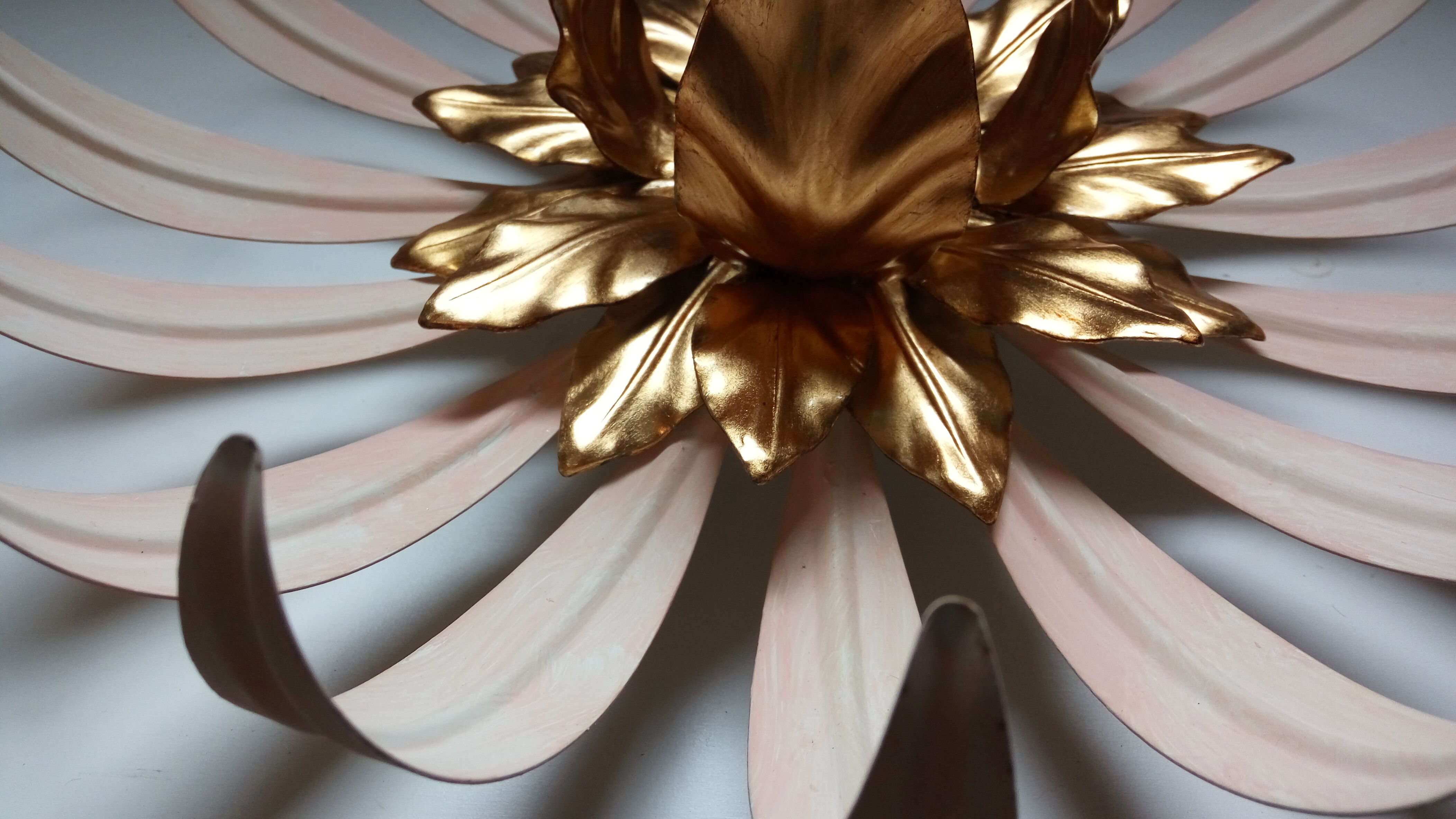 Wall lamp flower vintage
