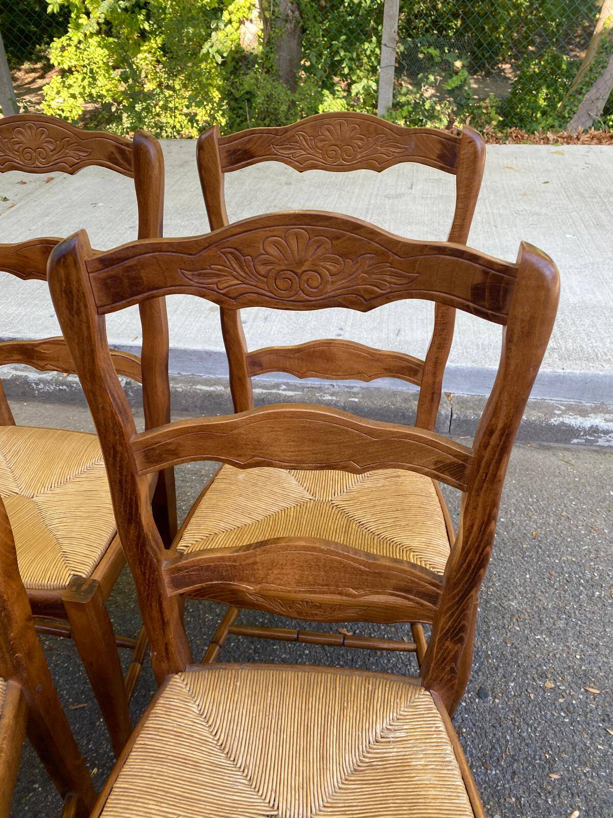Set of 6 Provençal Louis XV chairs in solid oak with straw seats 198