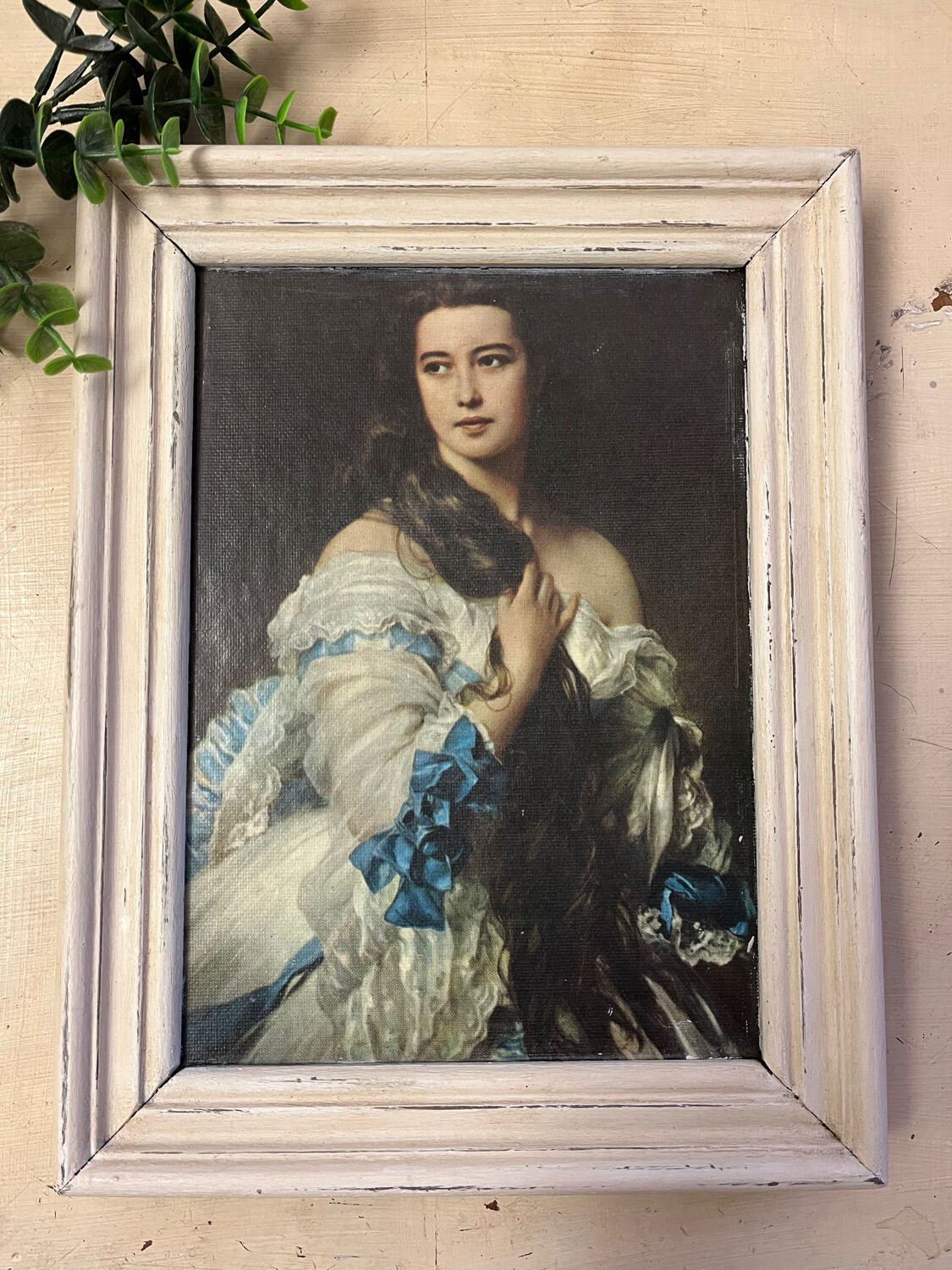 Engraving from the 1950s depicting Madame Rimsky Korsakov