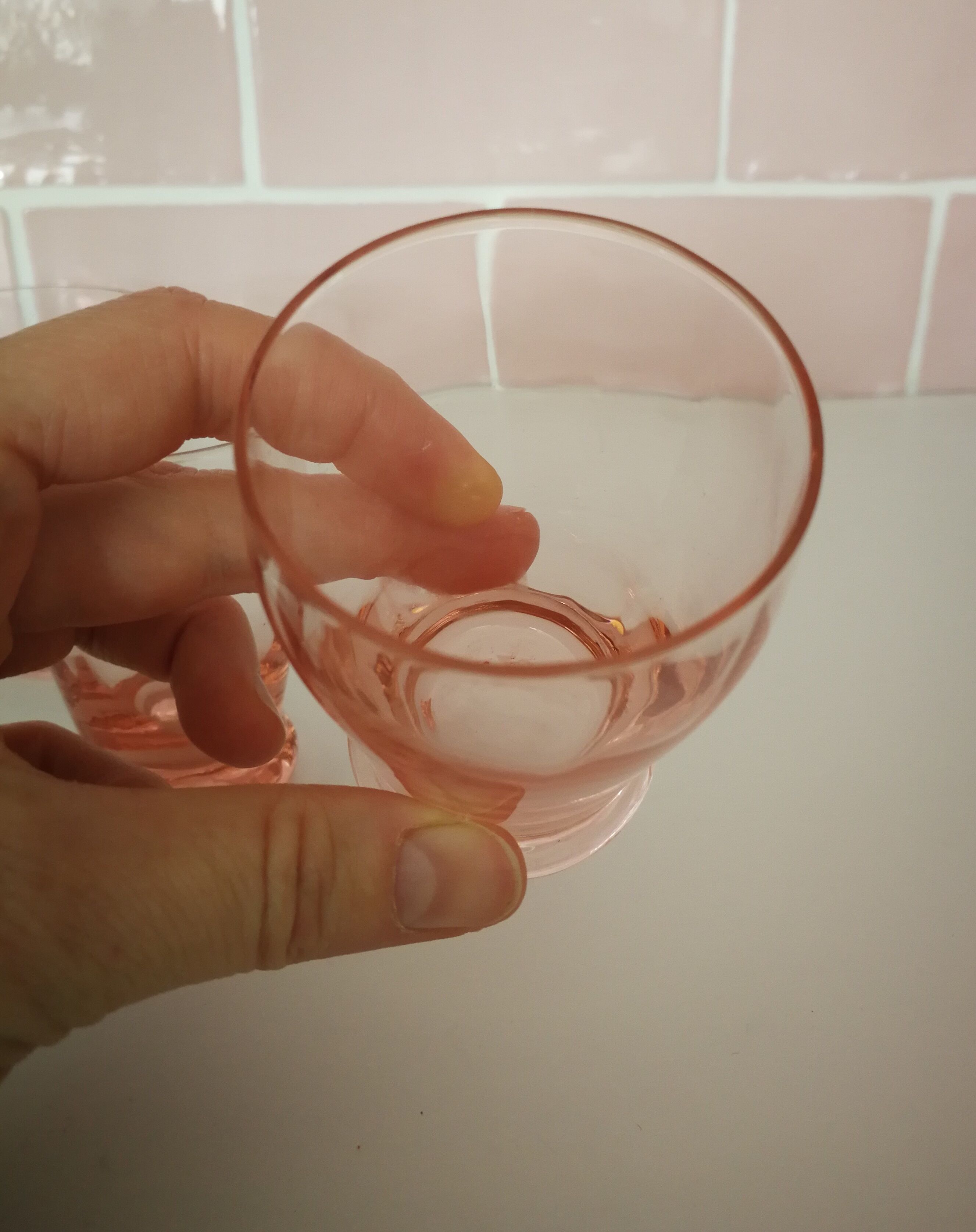 4 shots shoot Arcoroc in Rose Glass