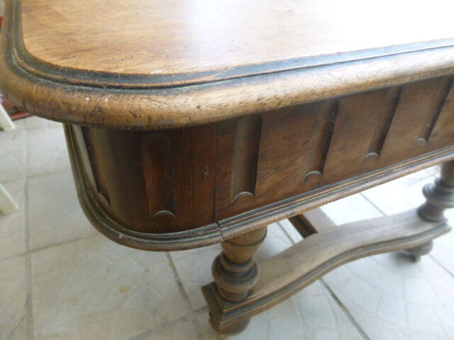 Square wooden table with 3 extensions