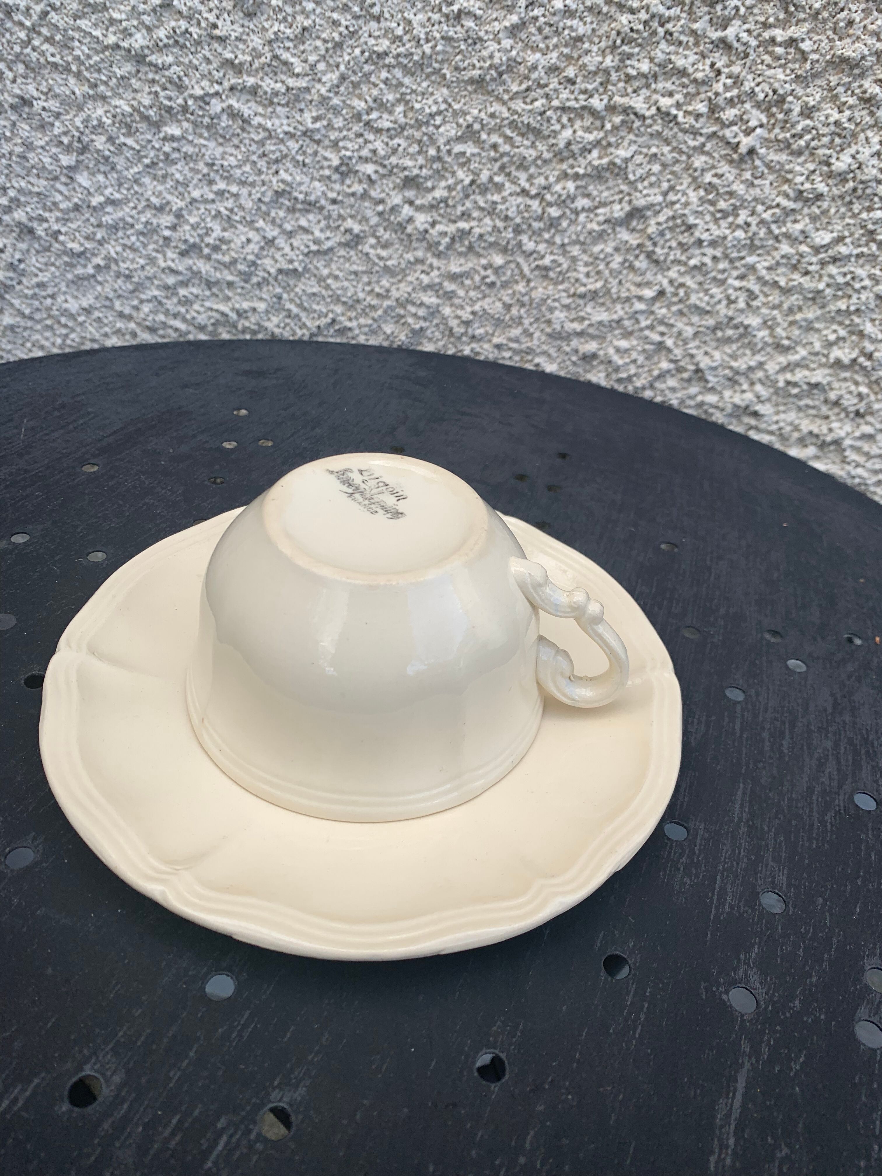 Digoin sarreguemines earthenware tea set consisting of 15 pieces antique cream