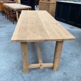 Oak farmhouse table and its 2 benches
