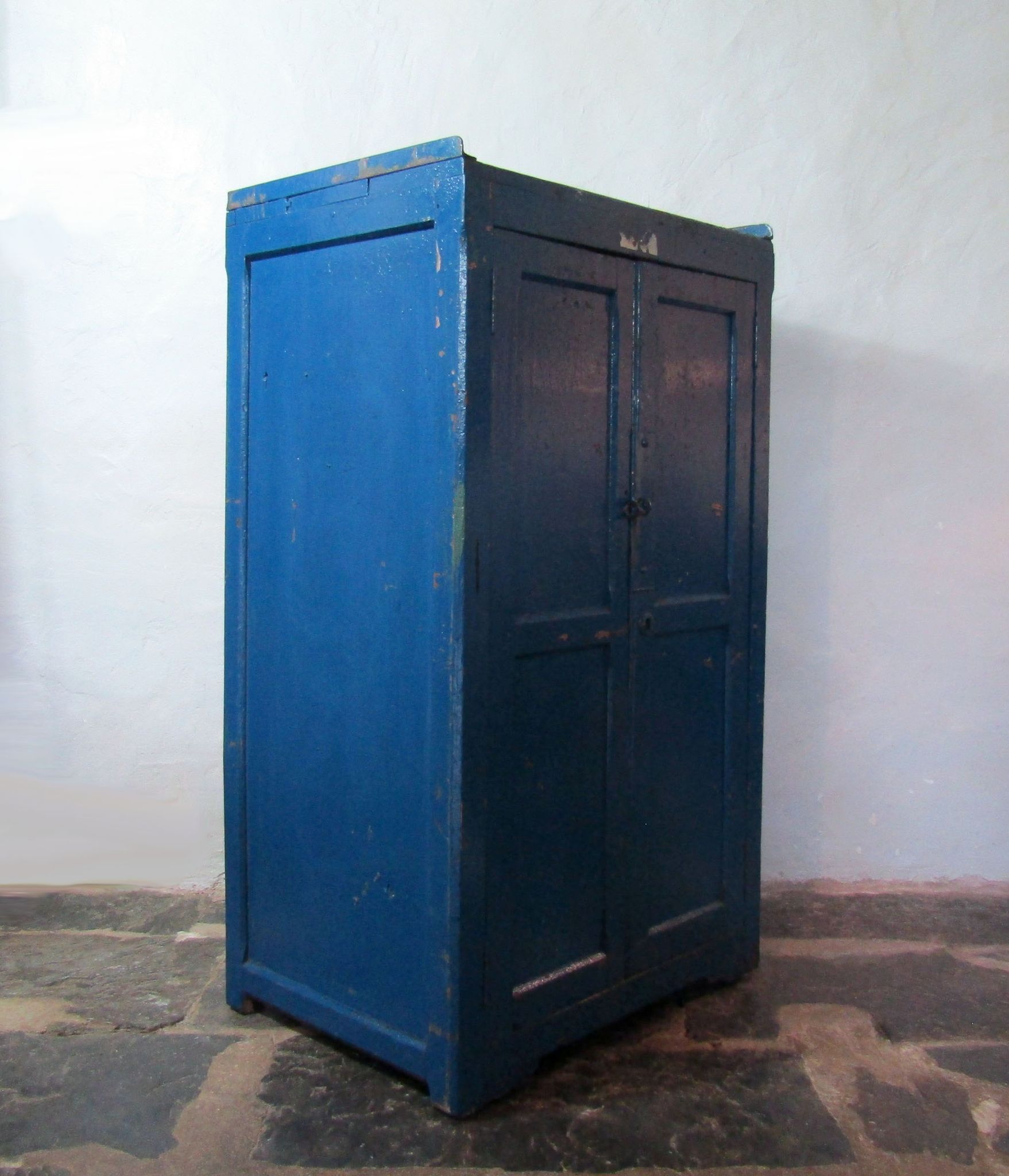 Ancien meuble d'atelier chêne massif