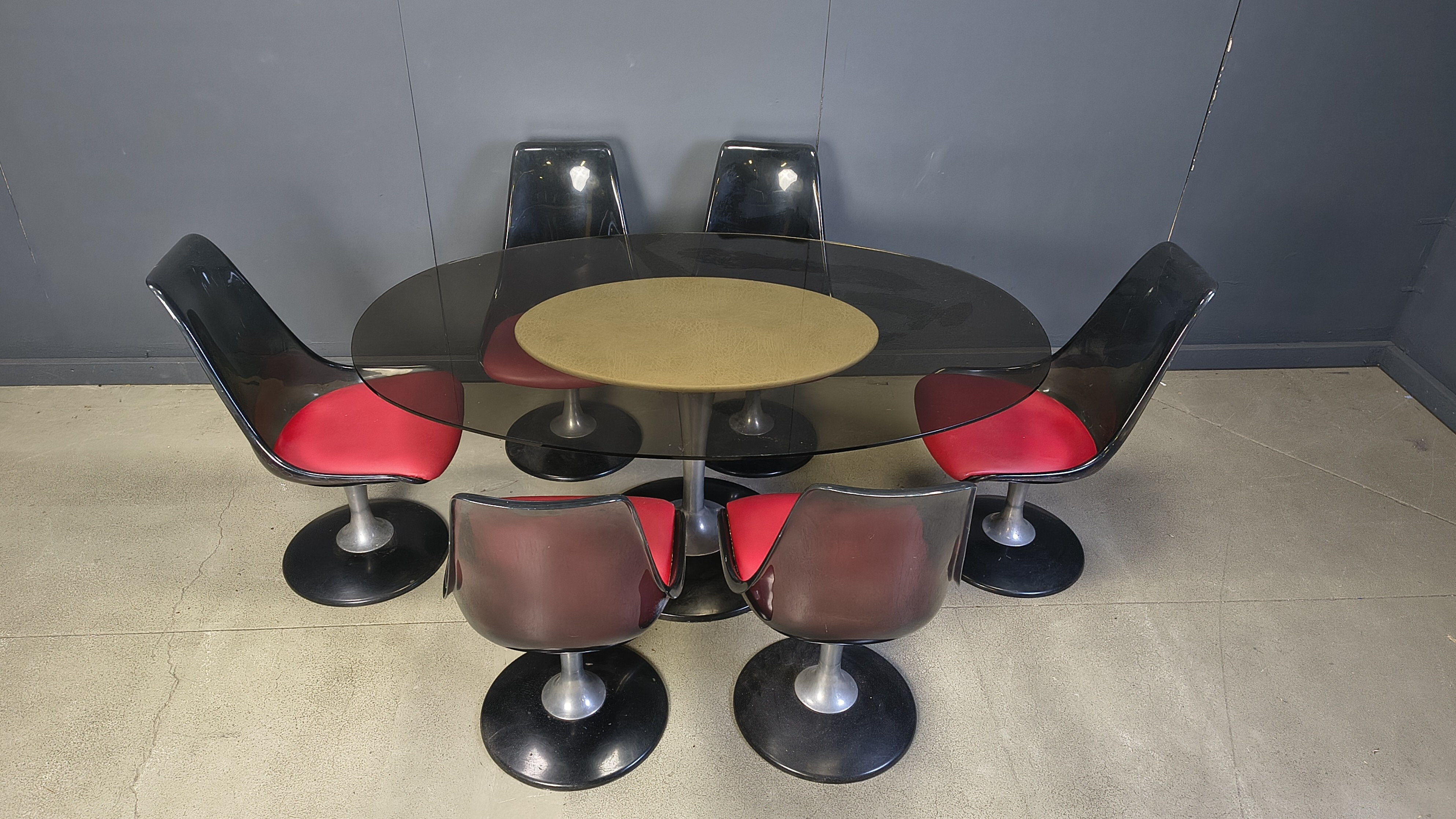 Space age dining set by Chromcraft, 1970s