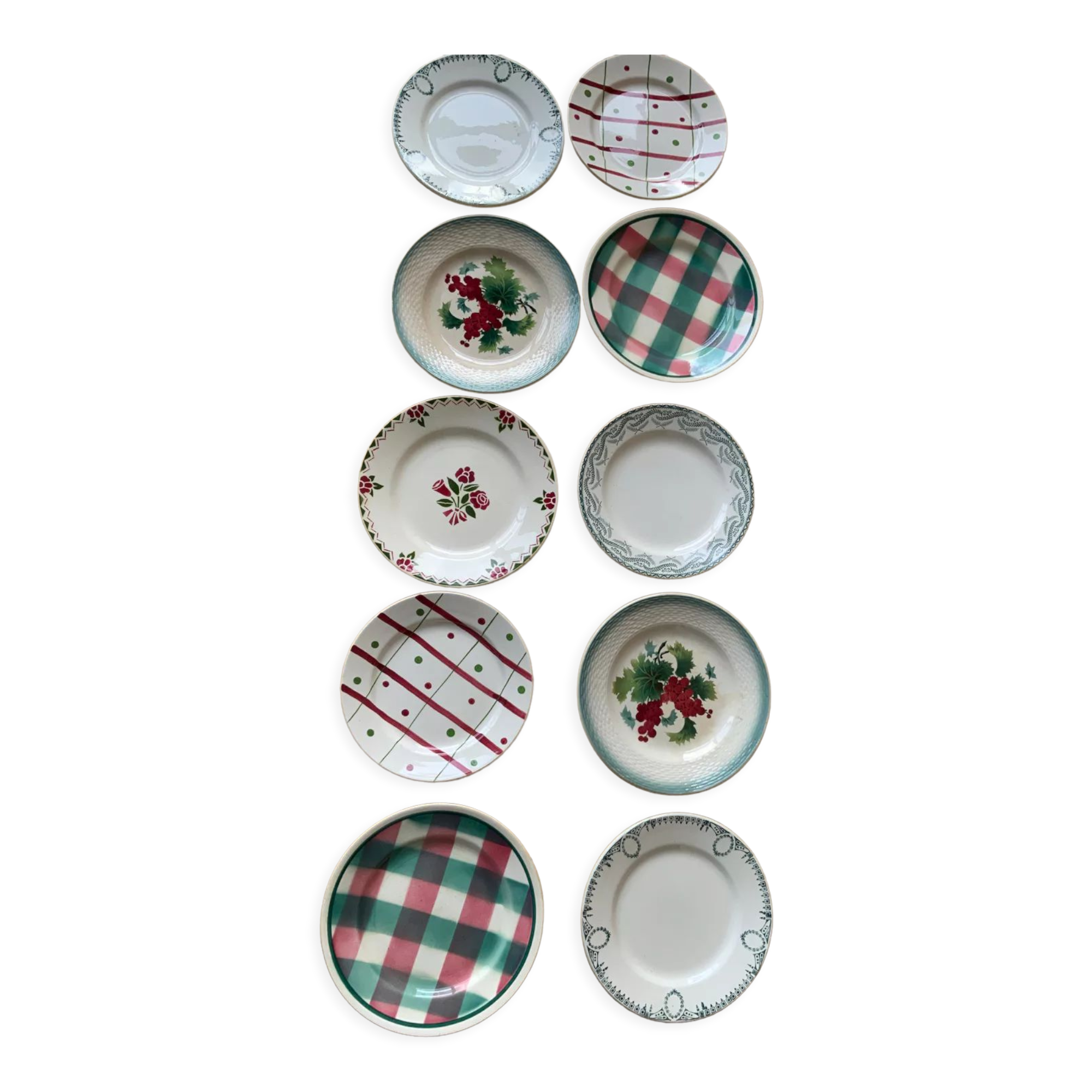 Mismatched plates Terre de Fer