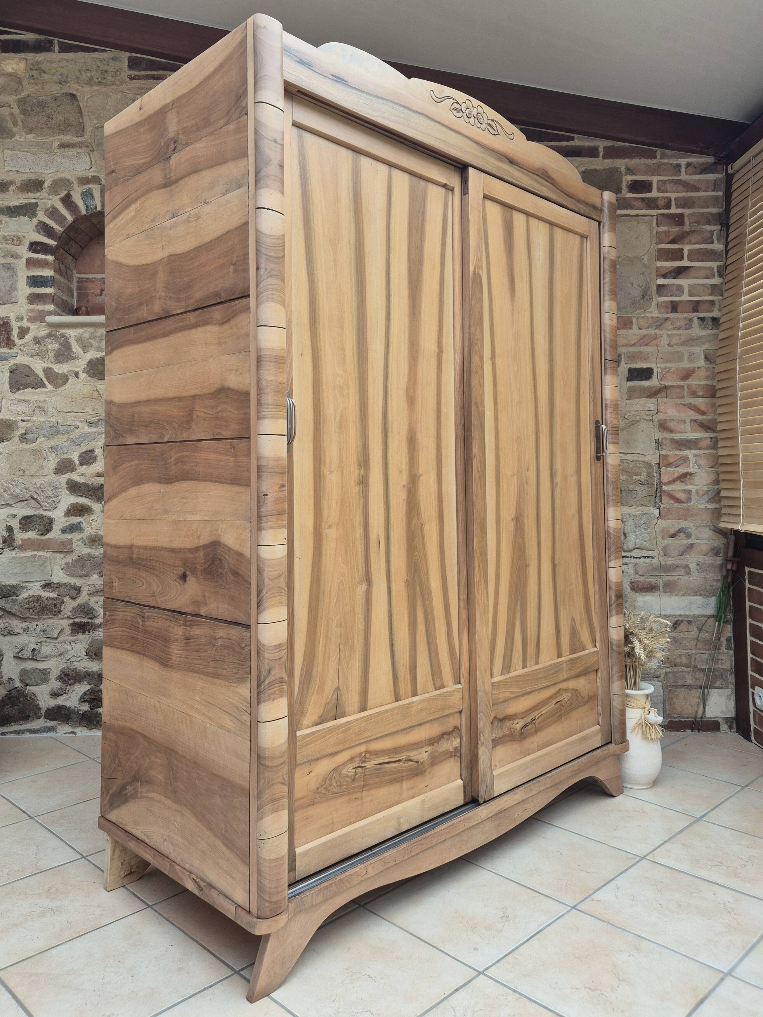 Armoire art déco