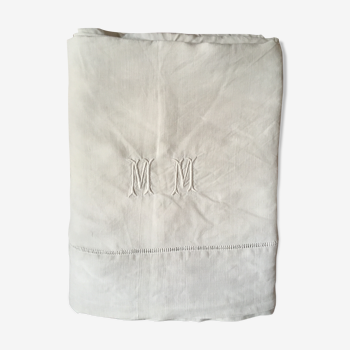 Drap en fil de lin au monogramme M M