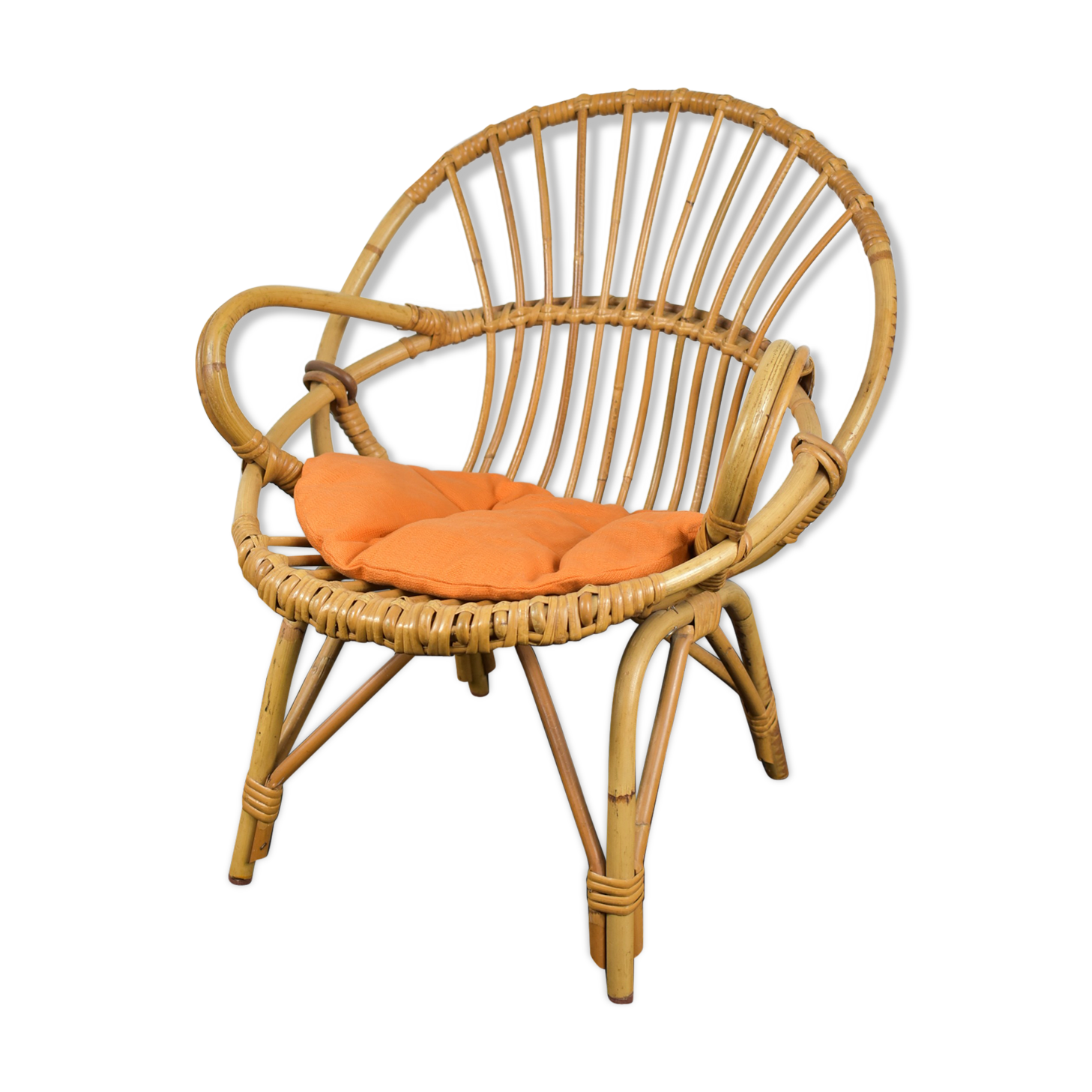Fauteuil en osier enfant avec coussin orange