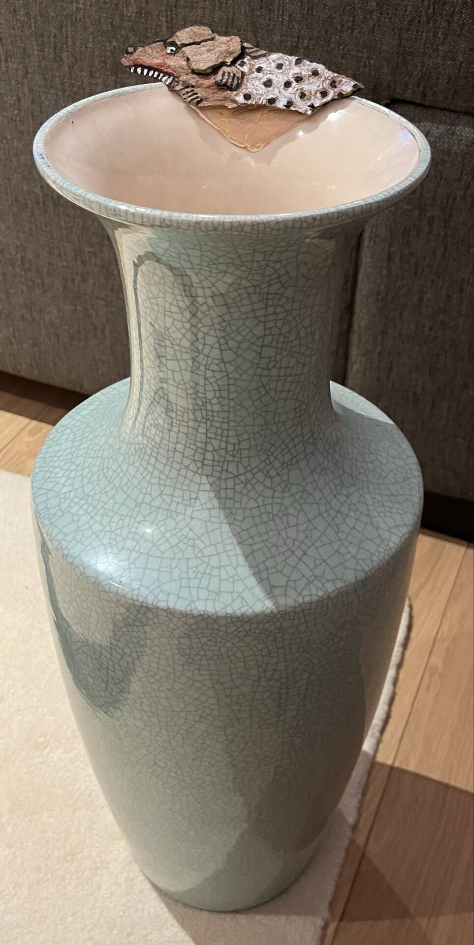 Large vase jar