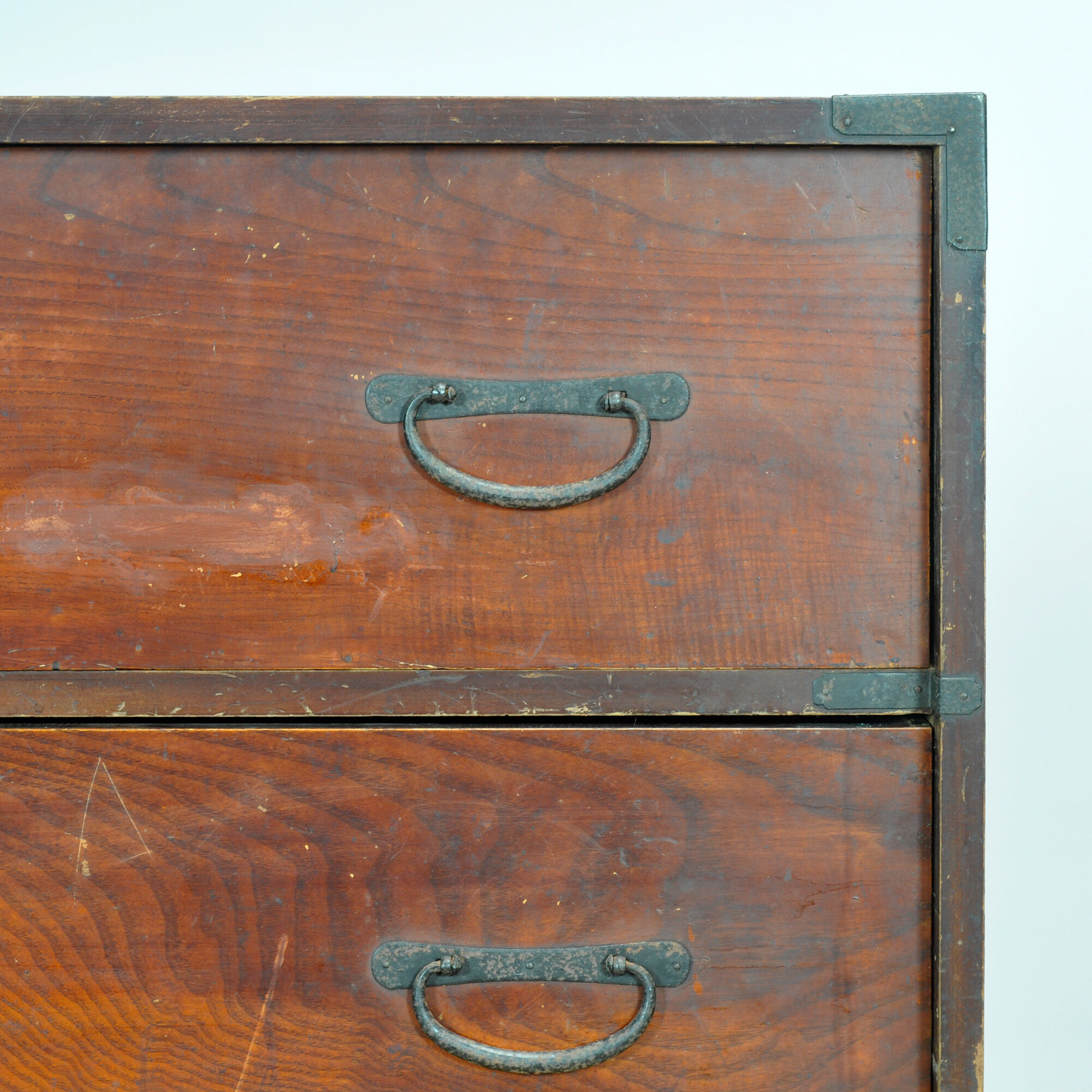 Commode Tansu japonaise, vers 1890