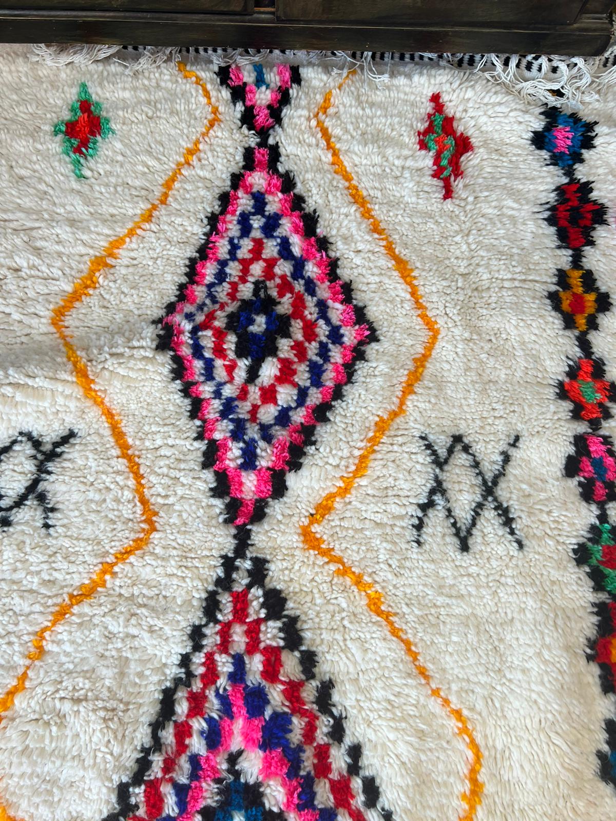 Carpet 142cm x 250cm