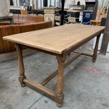 Oak farm table