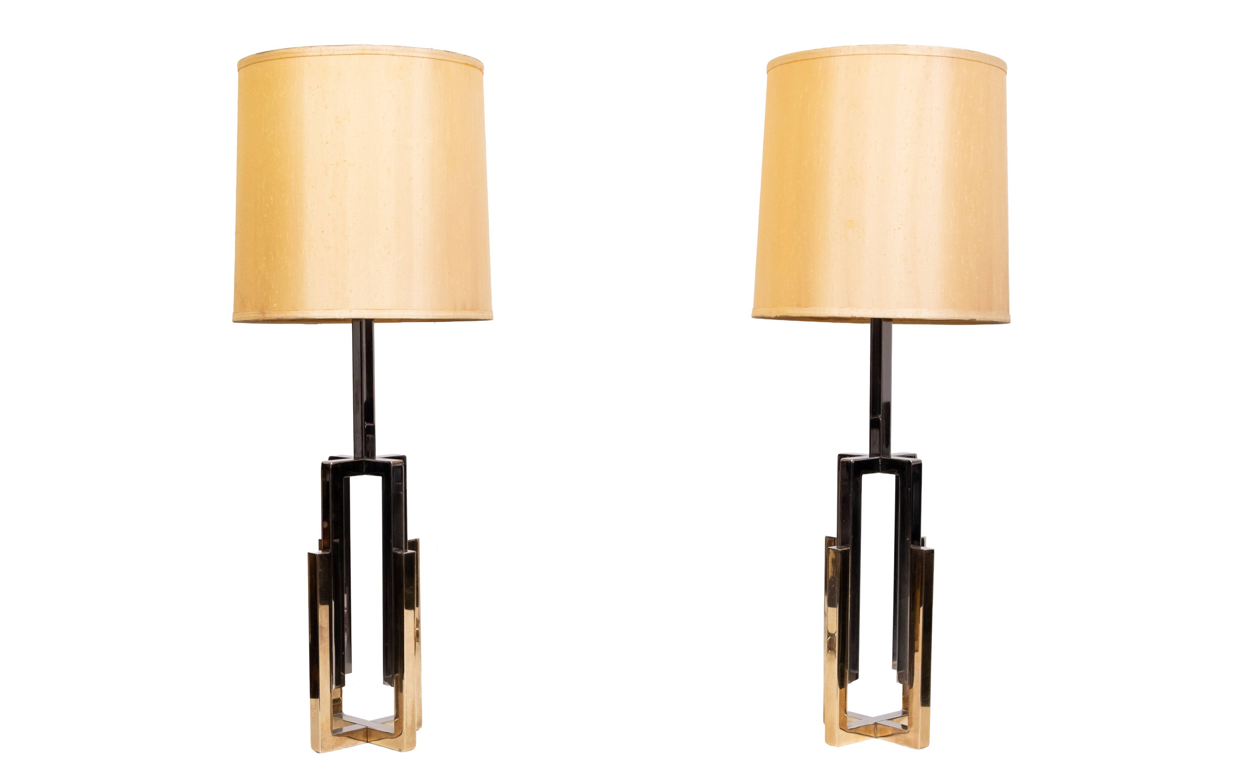 Lampes de table Hollywood Regency des années 1970, en laiton et chrome