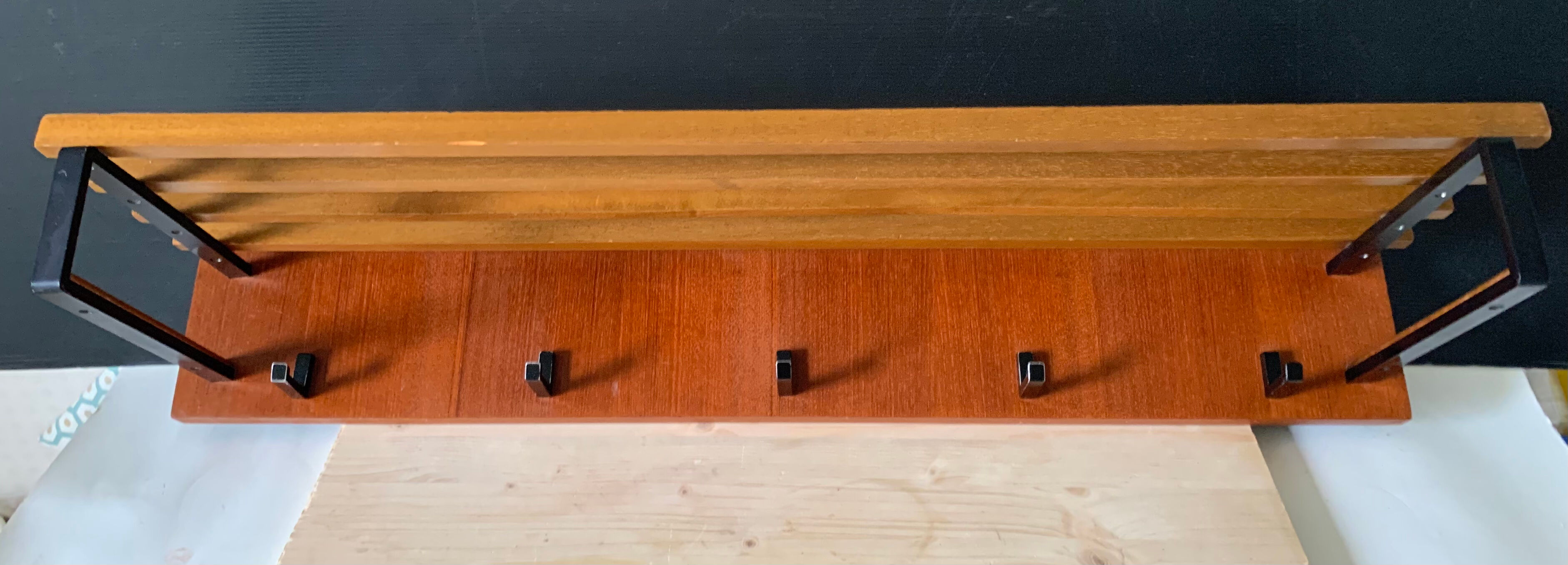 Scandinavian wall rack