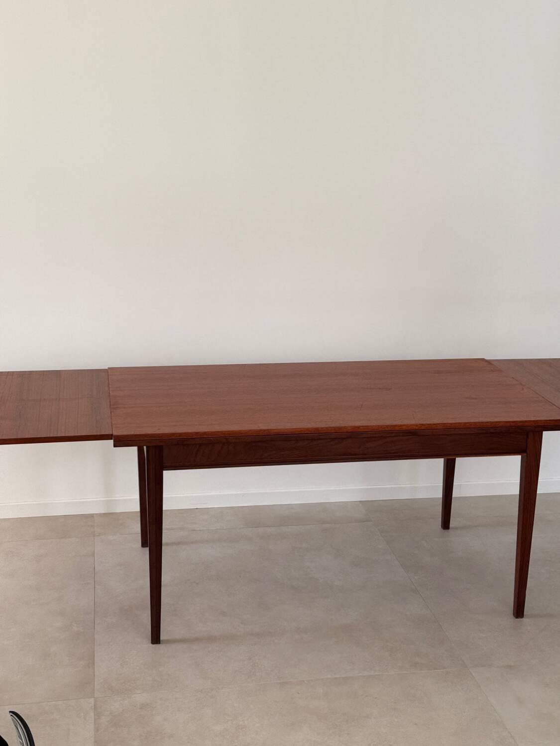 Table à manger vintage teck scandinave