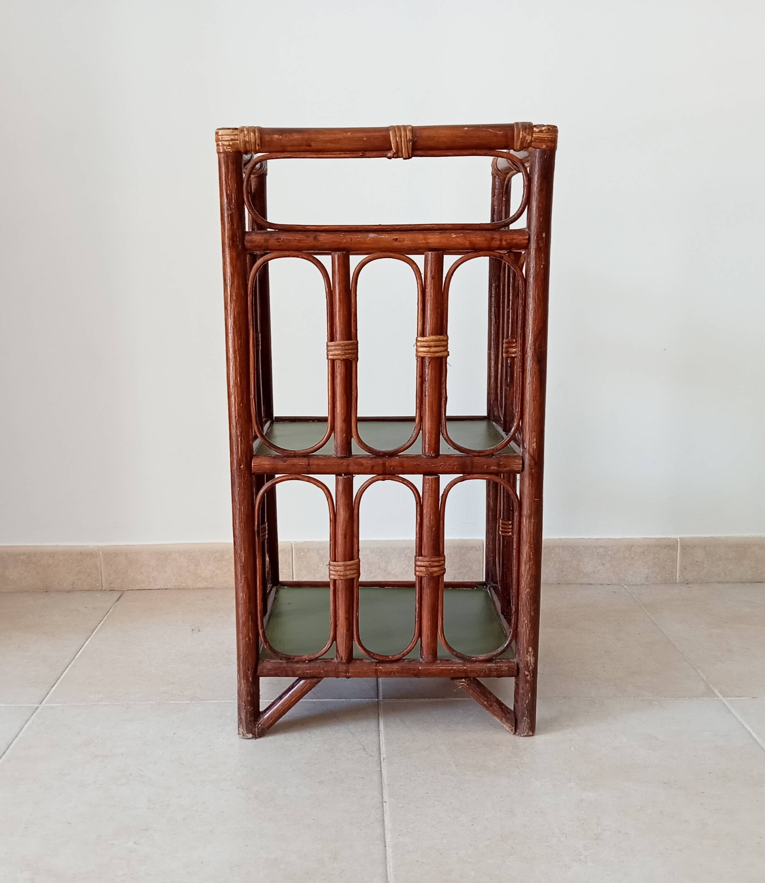 Vintage stand shelf in bamboo and rattan