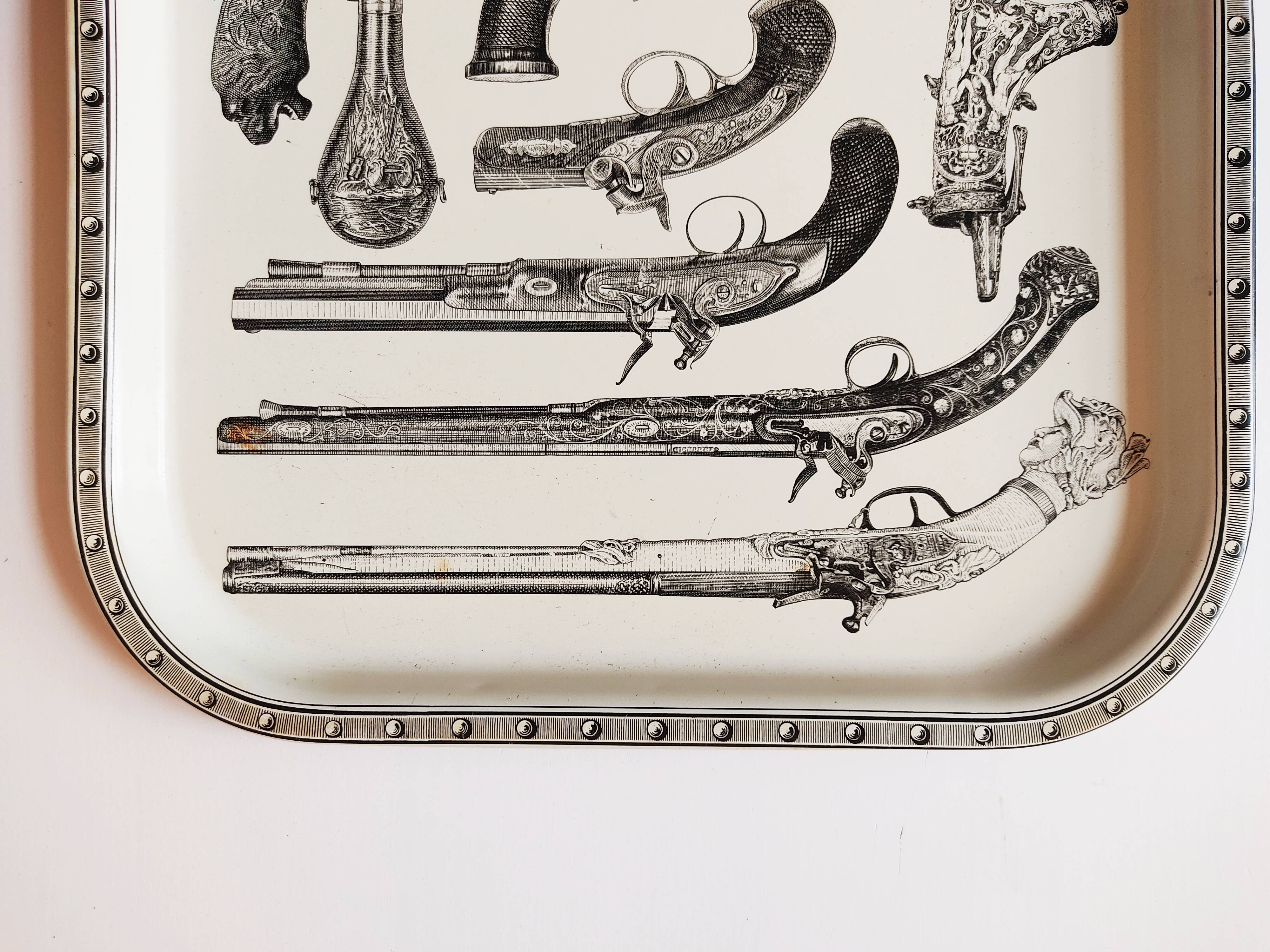 Plateau Guns design Piero Fornasetti 1968