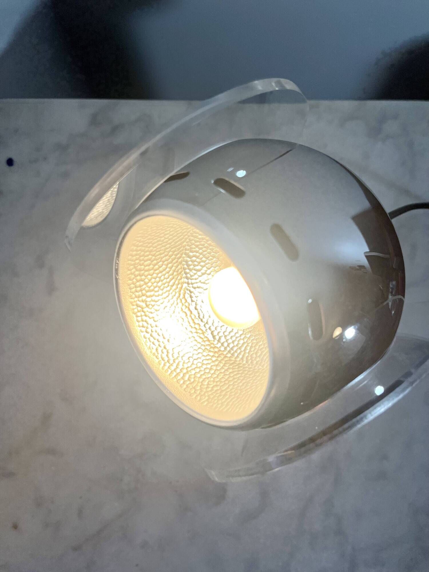 Vintage Space Age Acrylic Table Lamp by Gino Sarfatti for Arteluce, Italy