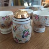 Egg cup set