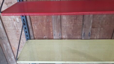 Wall shelves