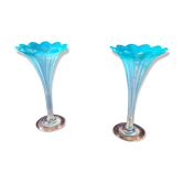 Paire de vases soliflores « tulipe » en verre opaline bleue – Époque N