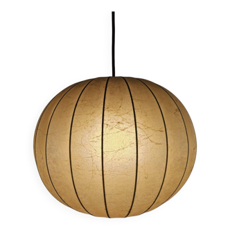 Cocoon pendant lamp from Italy with beautiful structure and colour
