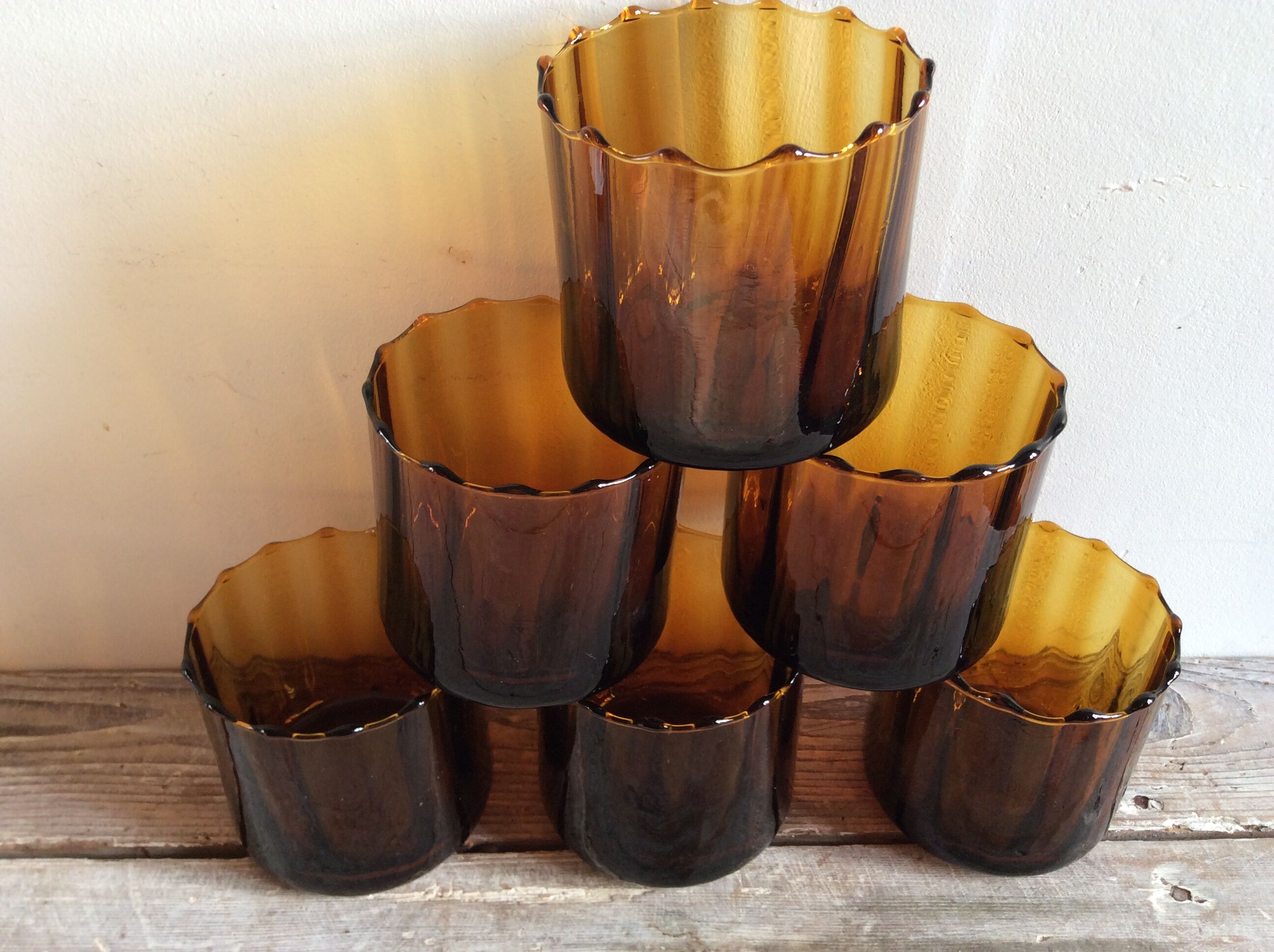 Series of 6 amber glasses