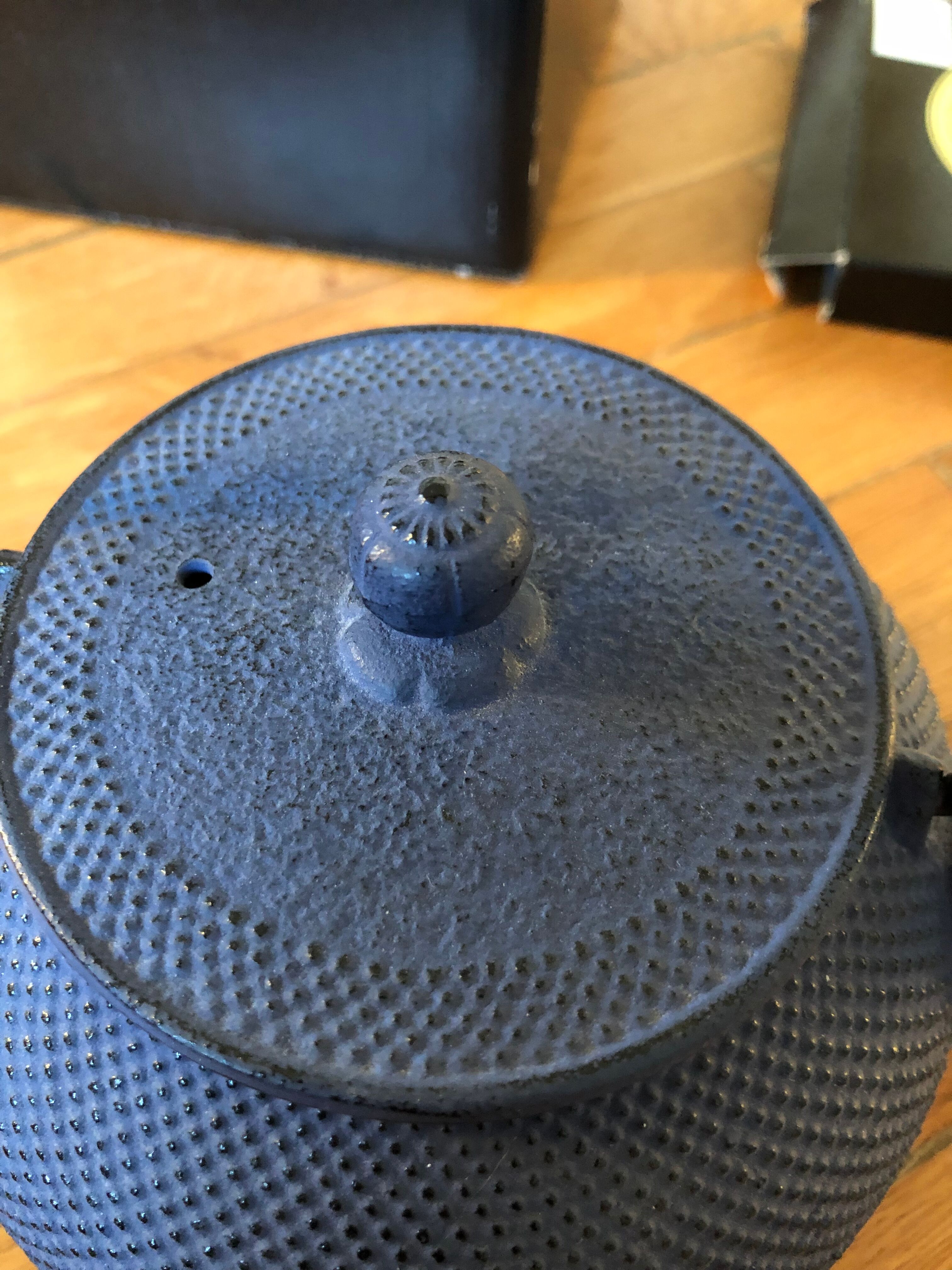 Cast iron teapot Wedding Blue Brothers