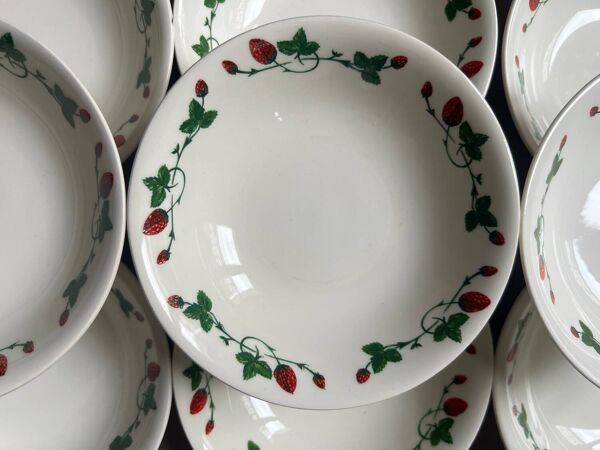 Gien - partie de service à fraises