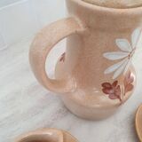 Coffee service coffee maker and cups