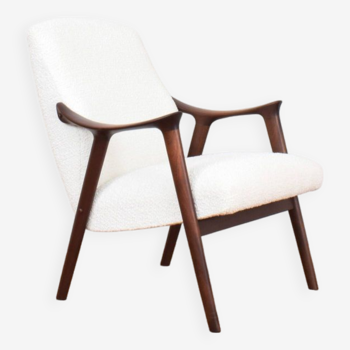 Mid-Century „Tenor” Teak & Boucle Armchair from Møre Lenestolfabrikk, 1960s.