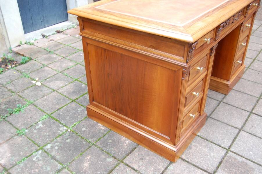 bureau a caisson napoléon III en noyer fin du 19e siécle