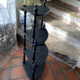Wall corner shelf